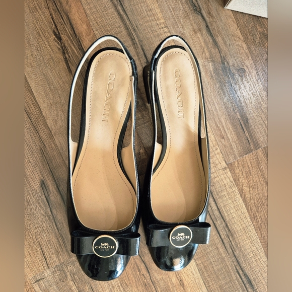 COACH Black Patent-leather Slingback Shoes Exc Cond!! - Picture 7 of 9